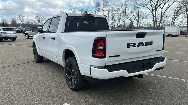 2025 RAM Ram 1500 RAM 1500 BIG HORN CREW CAB 4X4 57 BOX