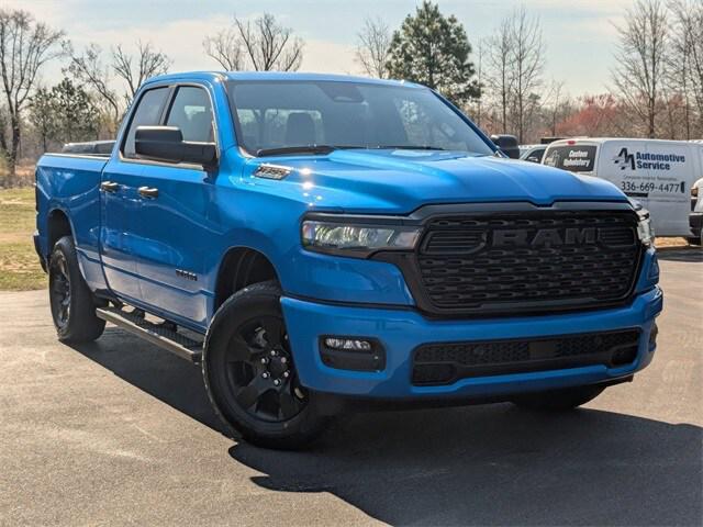 2025 RAM Ram 1500 RAM 1500 TRADESMAN QUAD CAB 4X4 64 BOX