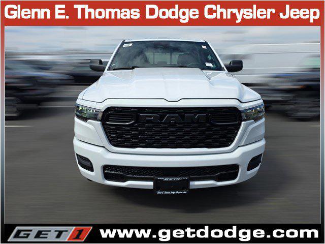 2025 RAM Ram 1500 RAM 1500 TRADESMAN CREW CAB 4X2 57 BOX