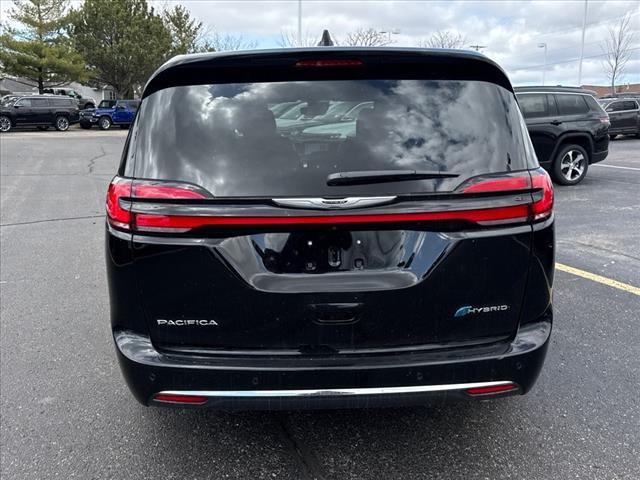 2025 Chrysler Pacifica Hybrid PACIFICA PLUG-IN HYBRID SELECT