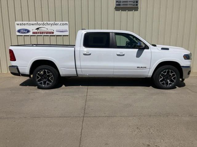 2025 RAM Ram 1500 RAM 1500 LARAMIE CREW CAB 4X4 64 BOX