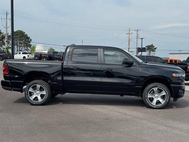 2025 RAM Ram 1500 RAM 1500 TRADESMAN CREW CAB 4X4 57 BOX
