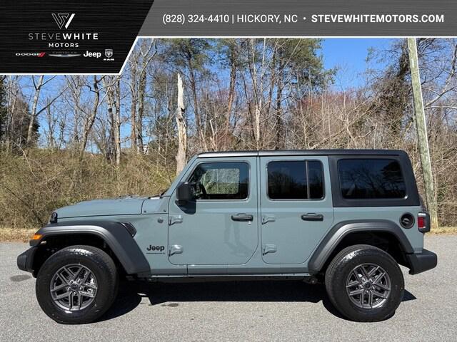 2025 Jeep Wrangler 4-Door Sport RHD 4x4