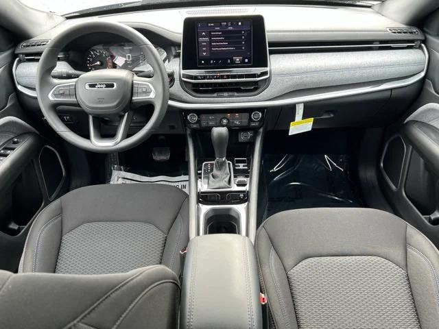 2025 Jeep Compass COMPASS SPORT 4X4