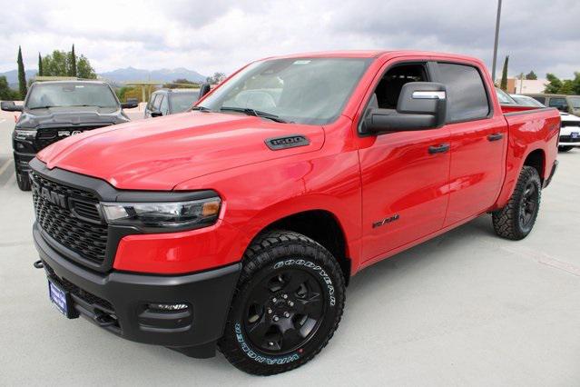 2025 RAM Ram 1500 RAM 1500 WARLOCK CREW CAB 4X4 57 BOX