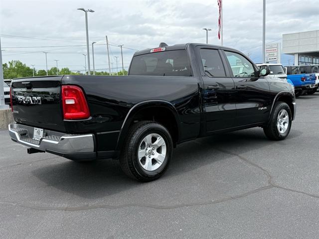 2025 RAM Ram 1500 RAM 1500 BIG HORN QUAD CAB 4X2 64 BOX
