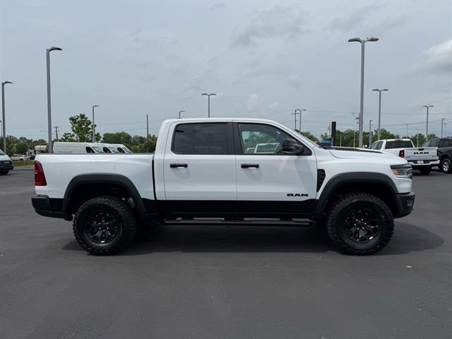2025 RAM Ram 1500 RAM 1500 RHO CREW CAB 4X4 57 BOX