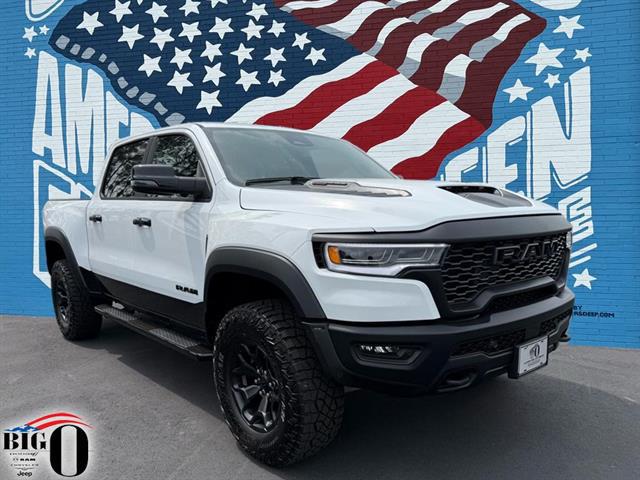 2025 RAM Ram 1500 RAM 1500 RHO CREW CAB 4X4 57 BOX