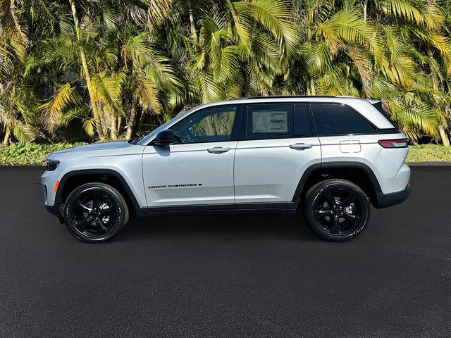 2025 Jeep Grand Cherokee GRAND CHEROKEE ALTITUDE 4X2