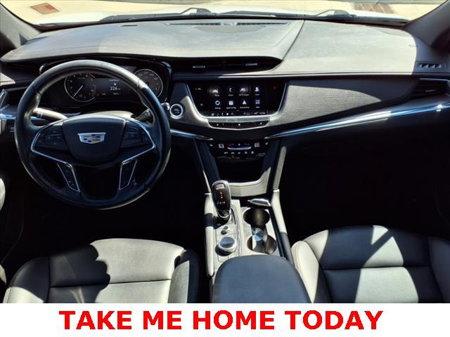 2021 Cadillac XT5 FWD Luxury