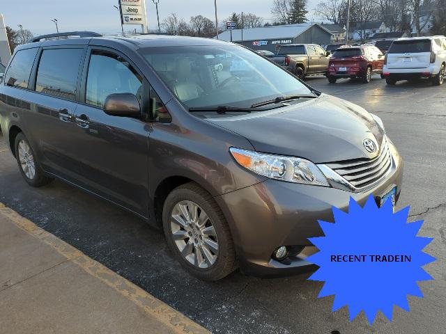 2015 Toyota Sienna XLE 7 Passenger