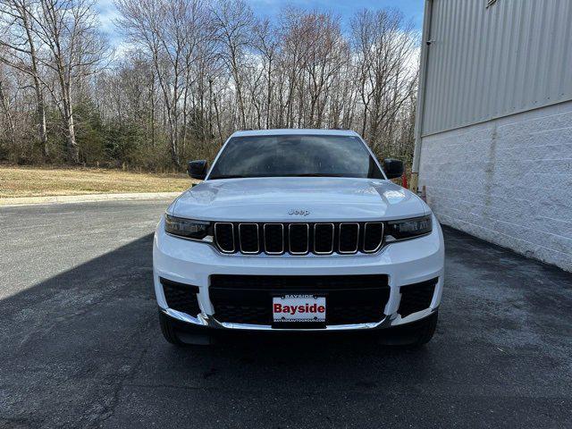 2025 Jeep Grand Cherokee GRAND CHEROKEE L LAREDO X 4X4