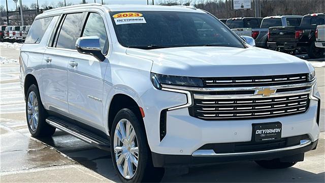 2023 Chevrolet Suburban 4WD Premier