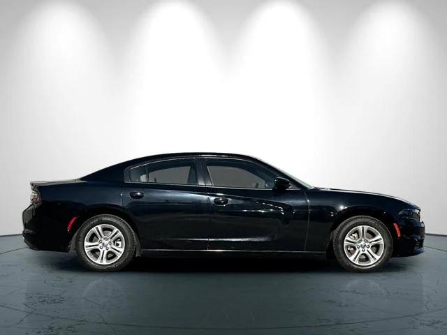 2022 Dodge Charger SXT RWD