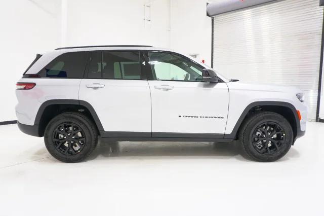 2025 Jeep Grand Cherokee GRAND CHEROKEE ALTITUDE X 4X2