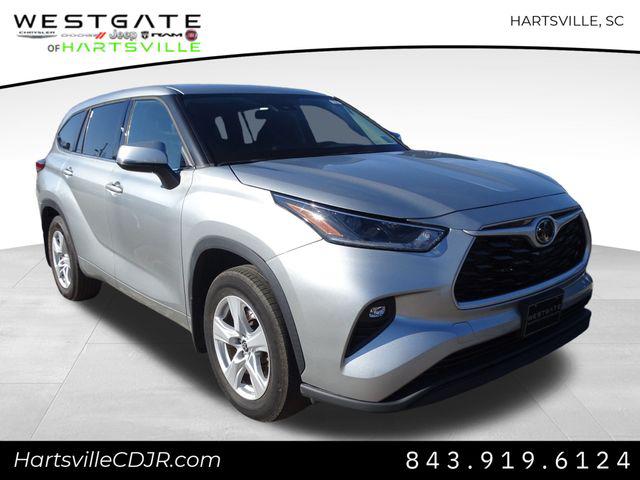 2021 Toyota Highlander LE