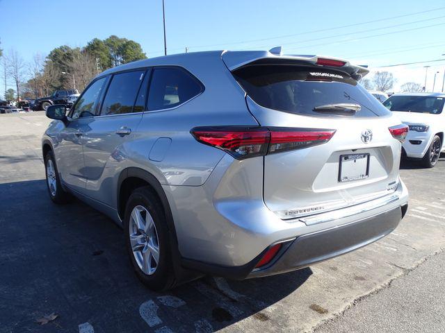 2021 Toyota Highlander LE