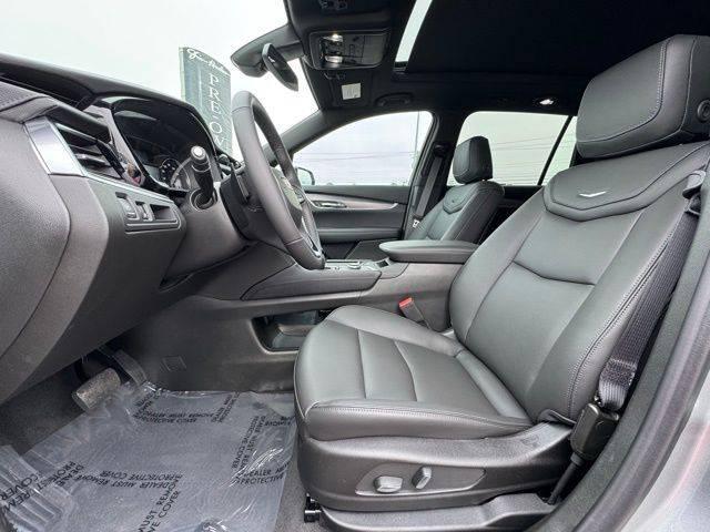 2025 Cadillac XT6 AWD Luxury