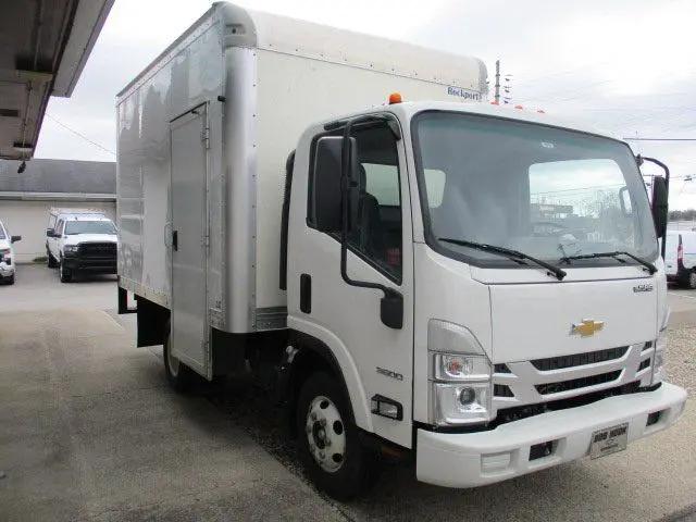 2023 Chevrolet 3500 LCF Gas Unknown