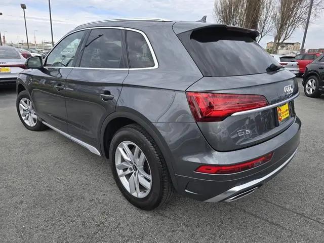 2022 Audi Q5 Premium 45 TFSI S line quattro S tronic