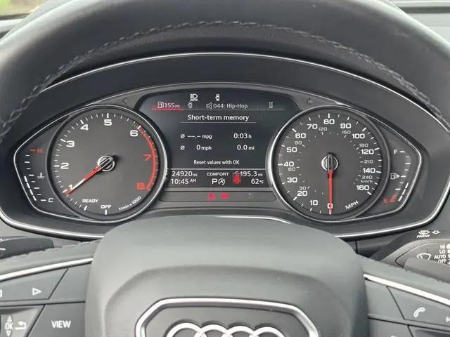 2022 Audi Q5 Premium 45 TFSI S line quattro S tronic