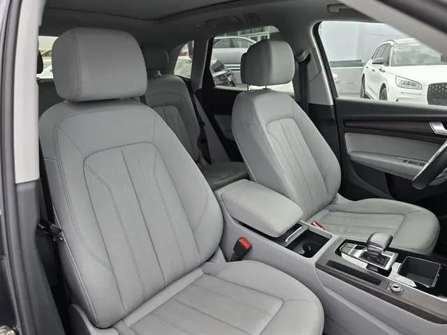 2022 Audi Q5 Premium 45 TFSI S line quattro S tronic