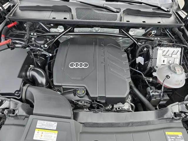 2022 Audi Q5 Premium 45 TFSI S line quattro S tronic
