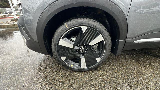 2025 Nissan Kicks SR Intelligent AWD