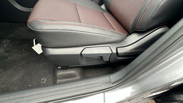 2025 Nissan Kicks SR Intelligent AWD