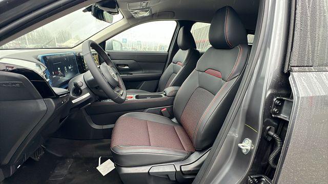2025 Nissan Kicks SR Intelligent AWD