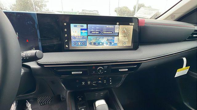 2025 Nissan Kicks SR Intelligent AWD