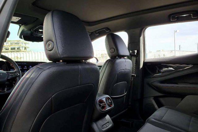 2025 Chevrolet V Blazer RWD RS
