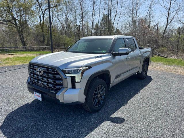 2025 Toyota Tundra Platinum Hybrid CrewMax 5.5' Bed