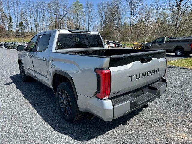 2025 Toyota Tundra Platinum Hybrid CrewMax 5.5' Bed