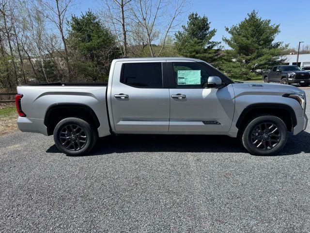 2025 Toyota Tundra Platinum Hybrid CrewMax 5.5' Bed