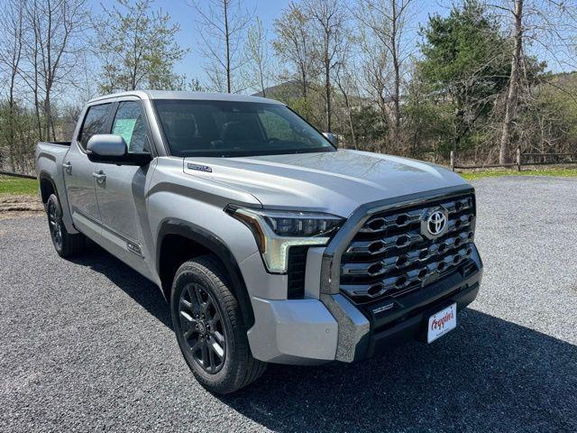 2025 Toyota Tundra Platinum Hybrid CrewMax 5.5' Bed