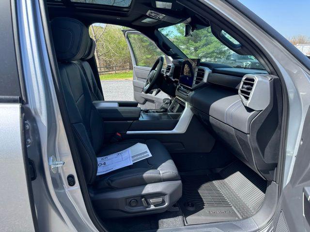 2025 Toyota Tundra Platinum Hybrid CrewMax 5.5' Bed