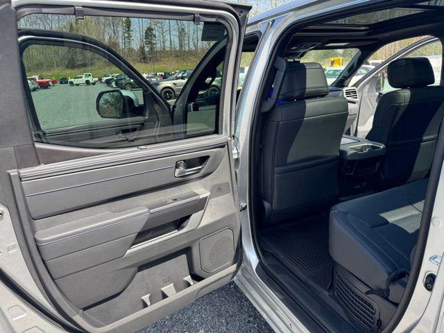 2025 Toyota Tundra Platinum Hybrid CrewMax 5.5' Bed