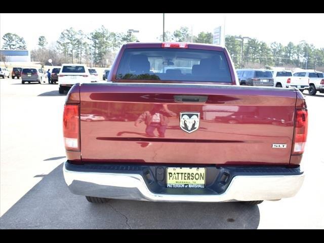 2022 RAM 1500 Classic SLT Crew Cab 4x2 57 Box