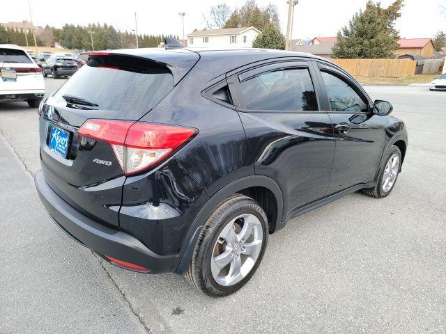 2022 Honda HR-V AWD LX