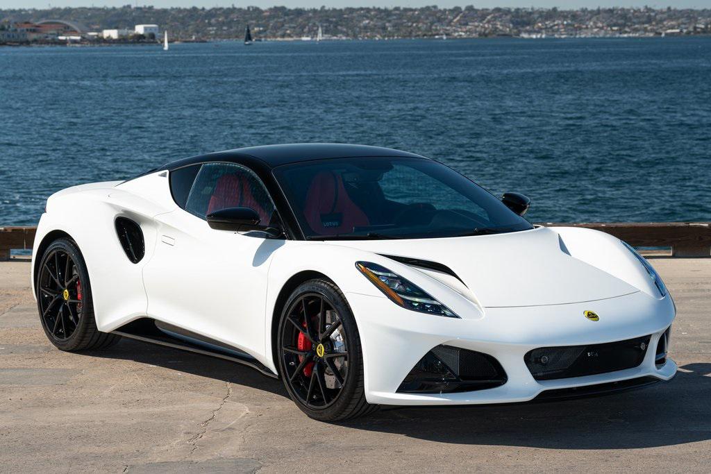 /2024 Lotus Emira