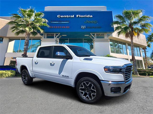 2025 RAM Ram 1500 RAM 1500 LARAMIE CREW CAB 4X2 57 BOX