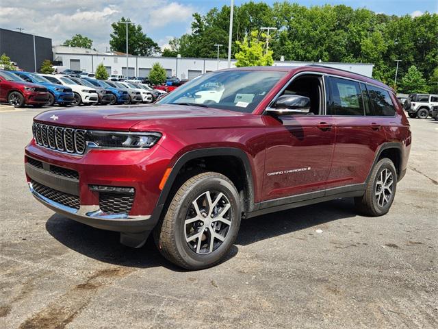 2025 Jeep Grand Cherokee GRAND CHEROKEE L LIMITED 4X4