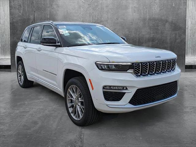 2025 Jeep Grand Cherokee GRAND CHEROKEE SUMMIT 4X4