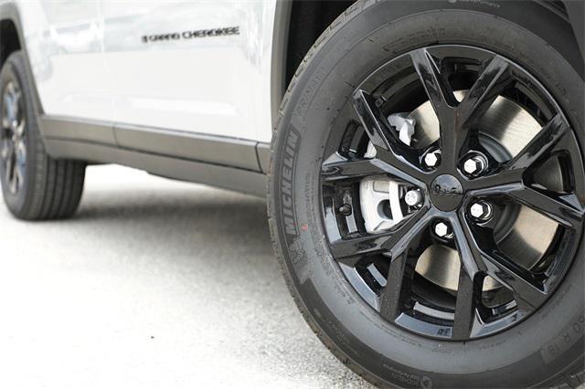 2025 Jeep Grand Cherokee GRAND CHEROKEE L ALTITUDE X 4X2