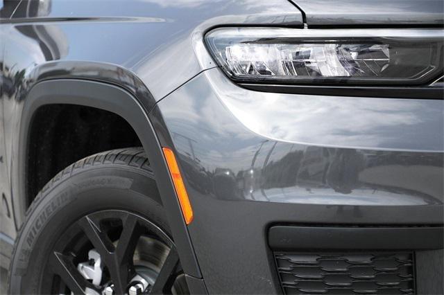 2025 Jeep Grand Cherokee GRAND CHEROKEE L ALTITUDE X 4X2