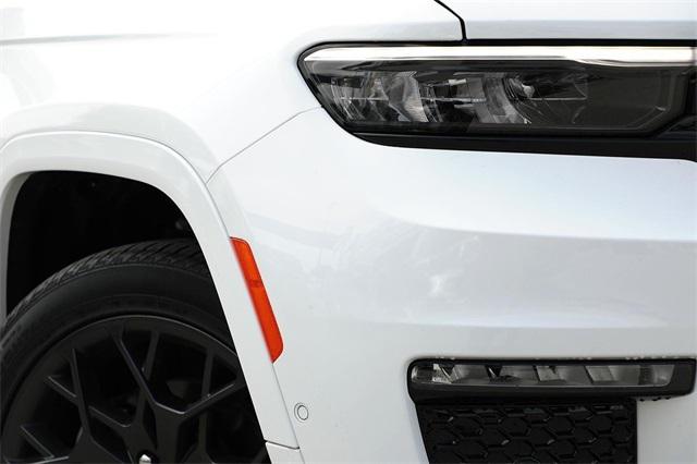 2025 Jeep Grand Cherokee GRAND CHEROKEE L SUMMIT 4X4