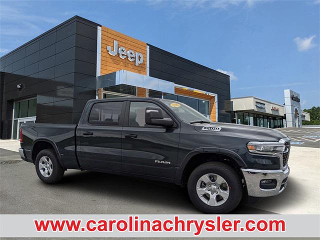 2025 RAM Ram 1500 RAM 1500 BIG HORN CREW CAB 4X4 64 BOX
