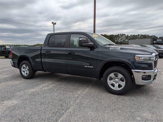 2025 RAM Ram 1500 RAM 1500 BIG HORN CREW CAB 4X4 64 BOX