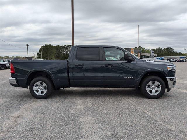 2025 RAM Ram 1500 RAM 1500 BIG HORN CREW CAB 4X4 64 BOX